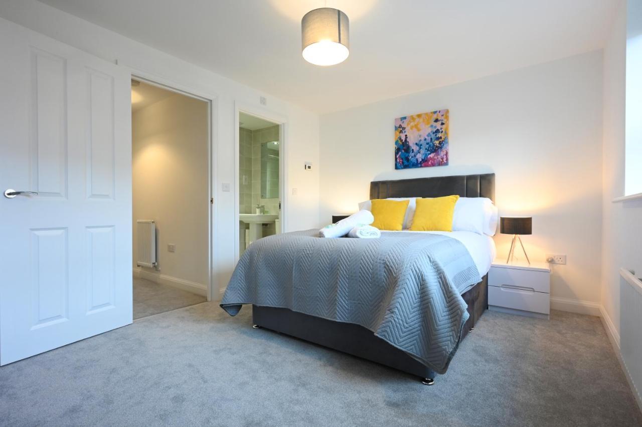 Luxury 4 Bed House With Gated Parking In The Heart Of Birmingham! Daire Dış mekan fotoğraf